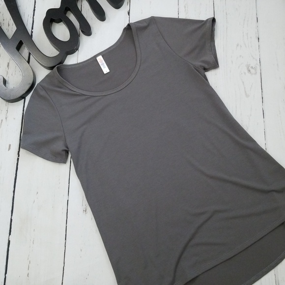 LuLaRoe Tops - Lularoe Solid Gray Classic Tee